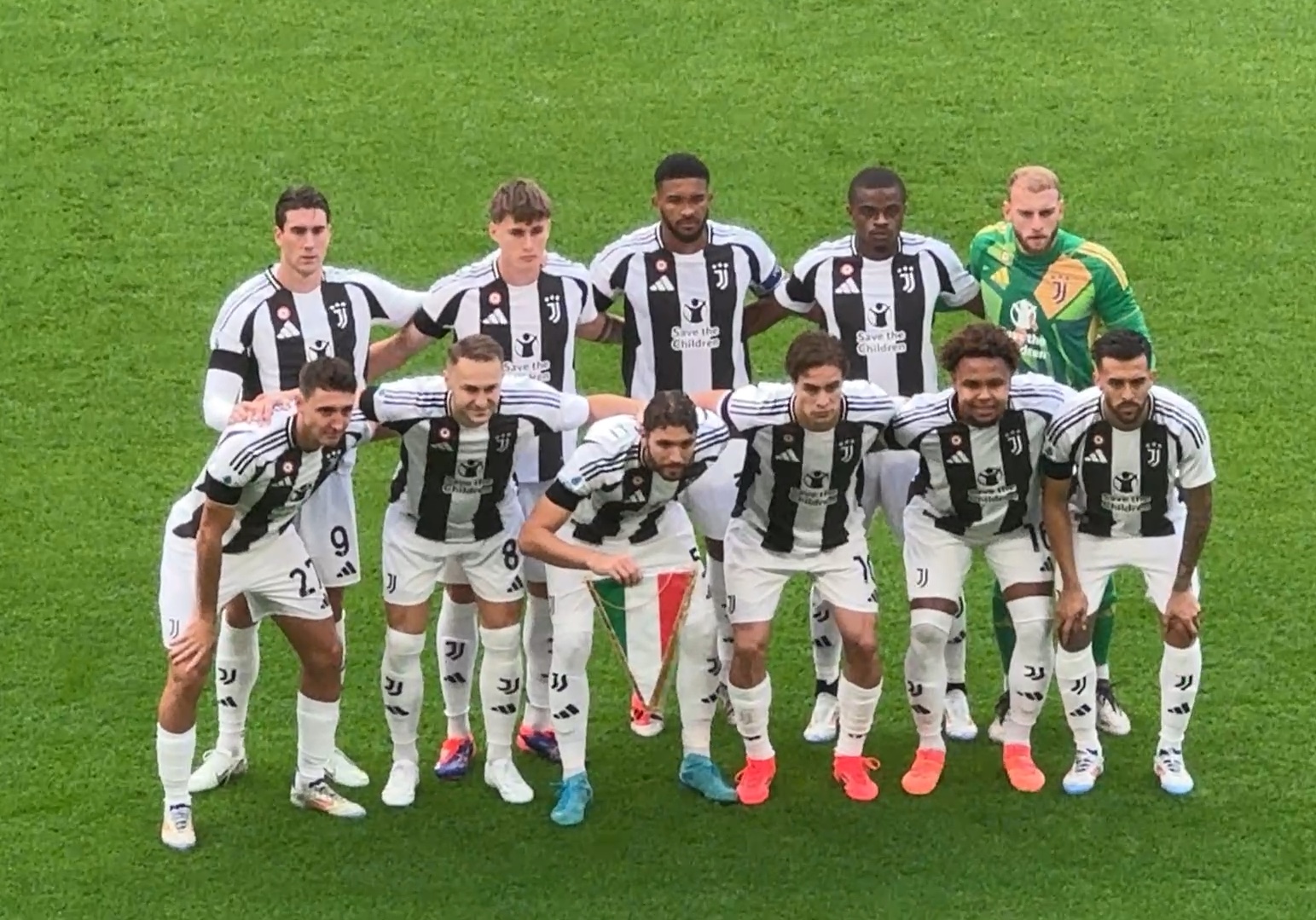 Fluxo战队赴德国集训 全力备战奥斯汀Major