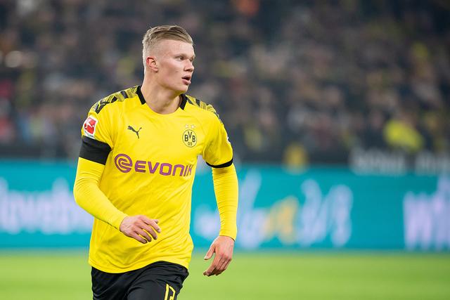 NBA重罚杰伦·布朗！公开怒喷裁判遭罚35万元，罚球差距引发热议